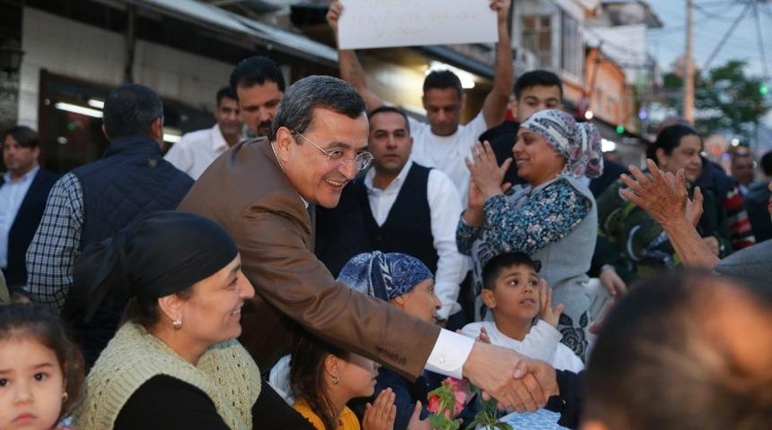 Oruçlar bu kez Roman Mahallesi’nde açıldı