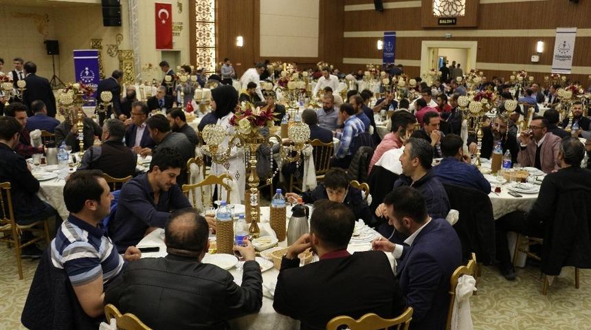 T&Uuml;MSİAD ailesi iftarda buluştu