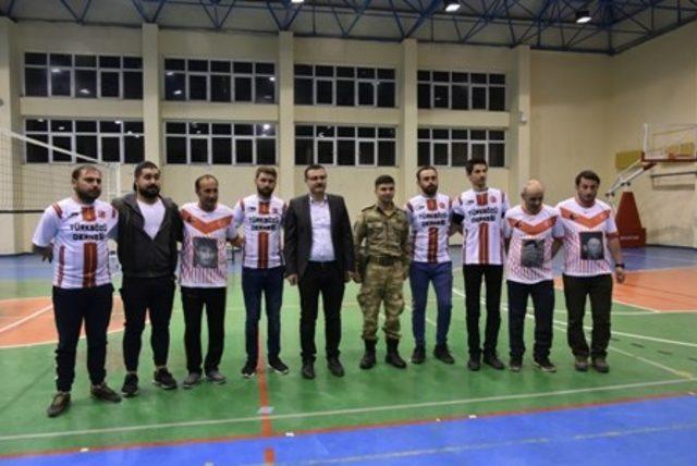 Posof’ta şehitler voleybol turnuvası ile anıldı