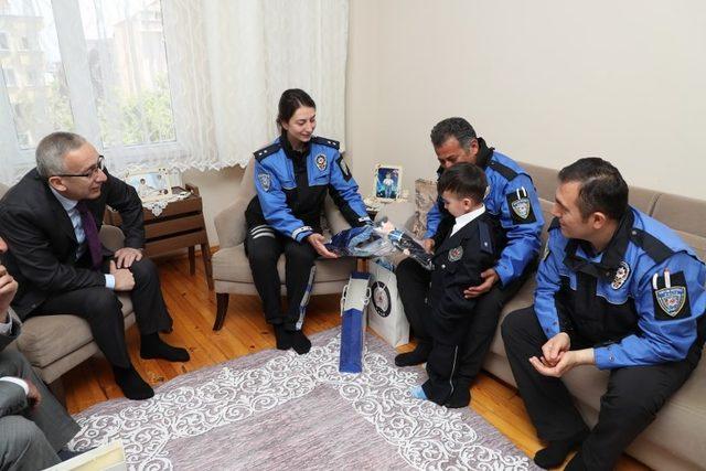 Lösemili küçük Çınar’ın polis kıyafeti giyme hayali gerçek oldu