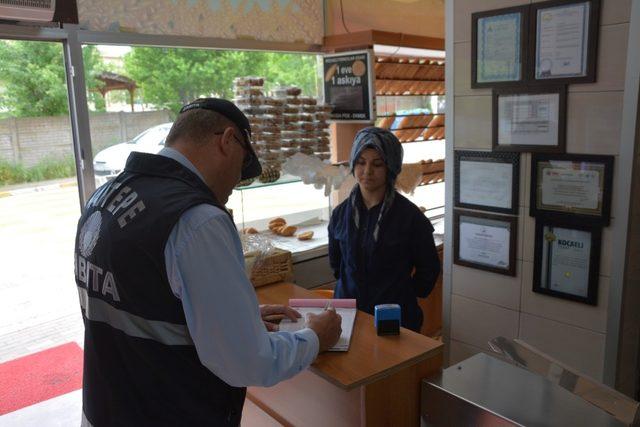 Kartepe Zabıtası’ndan fırınlara ramazan denetimi