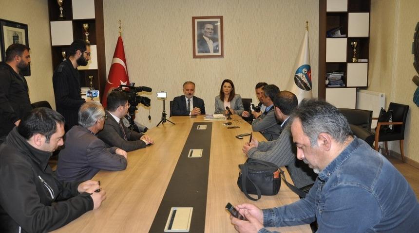 Kars Belediyesi, yerel y&ouml;netimler ve sağlık &ccedil;alıştayı d&uuml;zenliyor