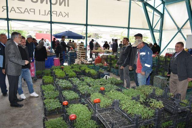 Başkan Bozkurt Ramazan’ın ilk pazarında esnafla buluştu