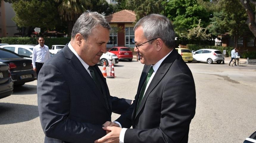 Vali Deniz&rsquo;den Başkan &Ccedil;er&ccedil;i&rsquo;ye &rsquo;Hayırlı olsun&rsquo; ziyareti