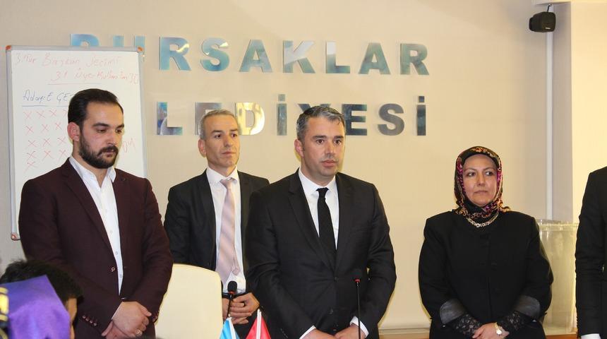 Ayhan Yılmaz seçimden sonra istifa etmişti! Pursaklar Belediye Başkanlığına Ertuğrul Çetin seçildi