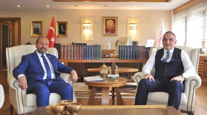 Milletvekili Kavuncu, K&uuml;lt&uuml;r ve Turizm Bakanı Ersoy ile g&ouml;r&uuml;şt&uuml;
