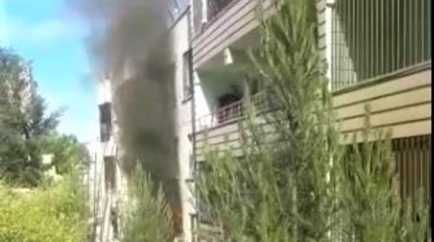 Şanlıurfa&rsquo;da ev yangını