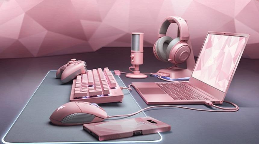 Razer Anneler Günü için özel paketler hazırladı