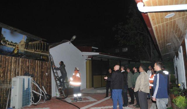 Bafra’da iş yerinde çıkan yangın korku dolu dakikalar yaşattı