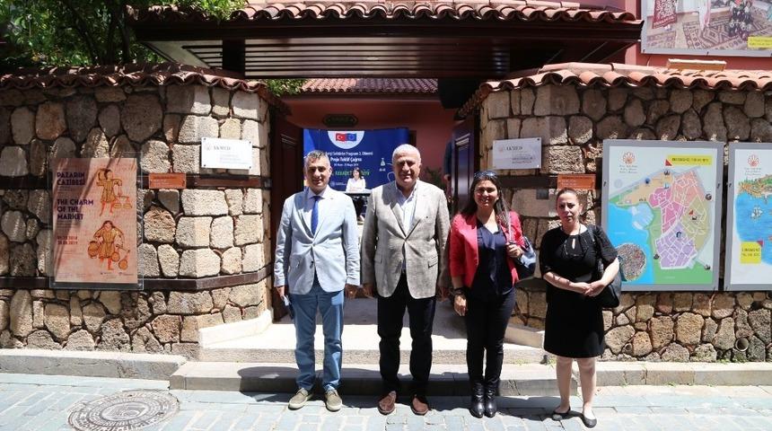 Fatih Atay, rekabet&ccedil;i sekt&ouml;rler toplantısına katıldı