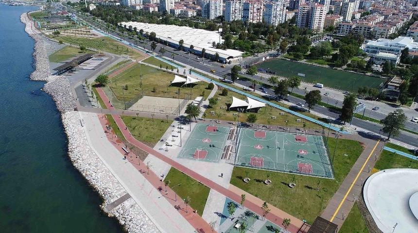 Karşıyaka&rsquo;da &lsquo;streetball&rsquo; heyecanı