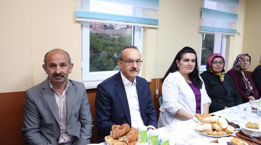 Vali Yavuz: “Hedefimiz ilahi kelimetullahtır"