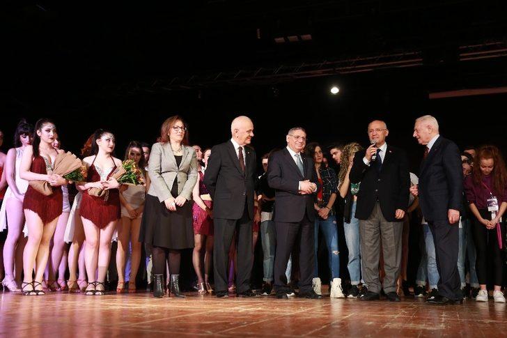 Yenimahalle’de dans gecesi G1