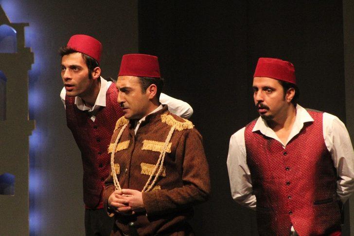 Seyirci kahkahasından oyun durdu G2