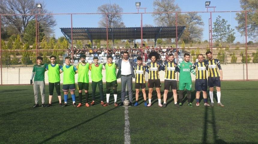 Gediz MYO&rsquo;da Futbol Turnuvası
