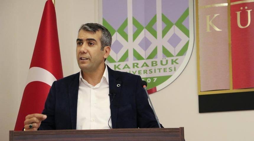 KB&Uuml;&rsquo;de &ldquo;Pozitif D&uuml;ş&uuml;nce ve İletişim&rdquo; konulu konferans