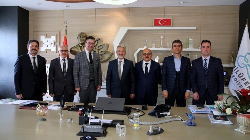 Erdem: "Devlet okulu ihtiyacını birlikte &ccedil;&ouml;zebiliriz"