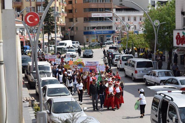 Engelliler haftası’nda farkındalık yürüyüşü