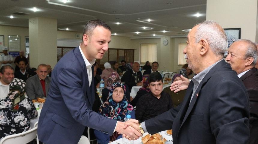 Alan, Gaziler ve huzurevi sakinleri ile iftarda buluştu