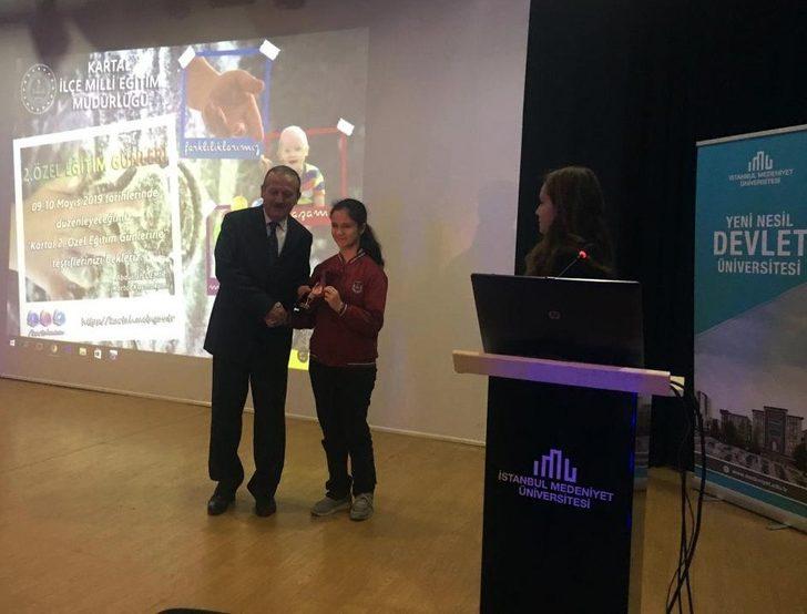Kartal Belediyesi Sanat Akademisi öğrencisine ödül G2