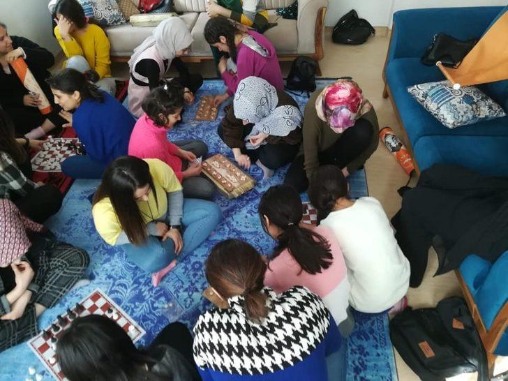 KADEM çocukları yalnız bırakmıyor G1