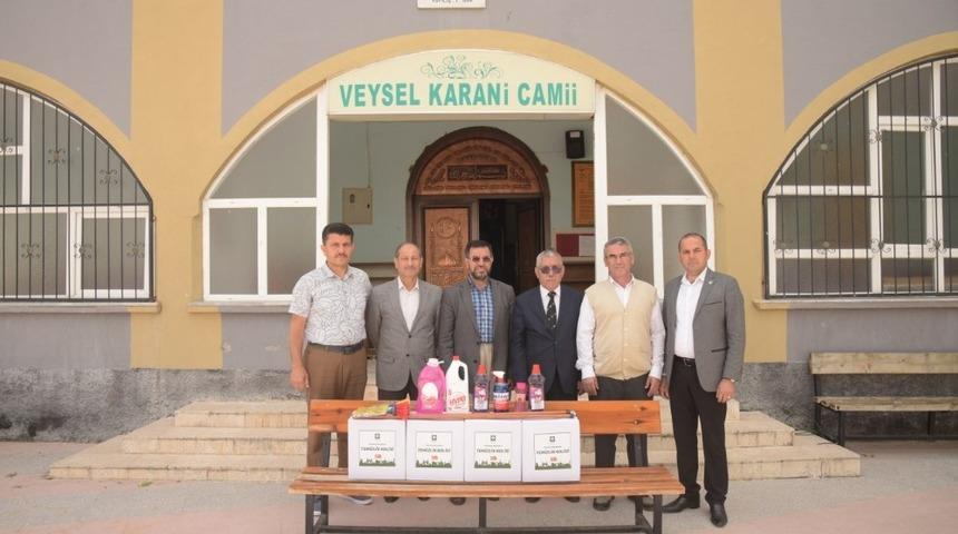 Osmaniye&rsquo;de camilere temizlik malzemesi dağıtılıyor