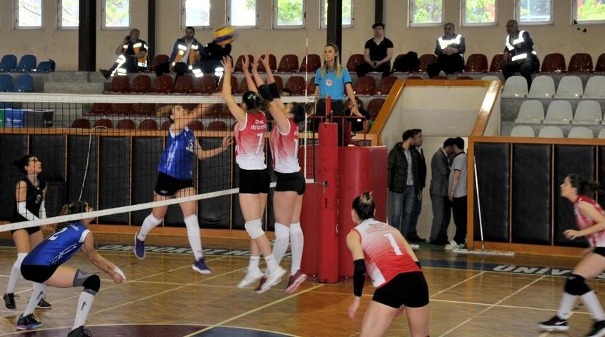 OM&Uuml;&rsquo;de festival heyecanı