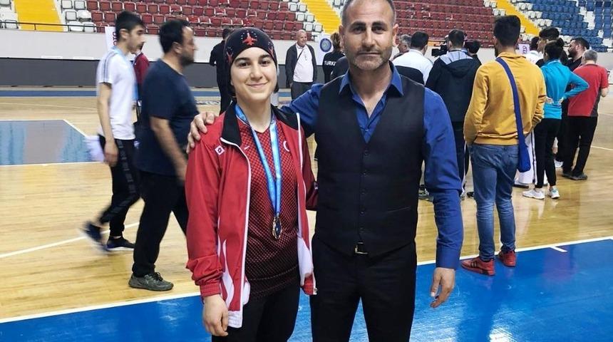 B&uuml;y&uuml;kşehir Belediye sporcusu Avrupa yolunda