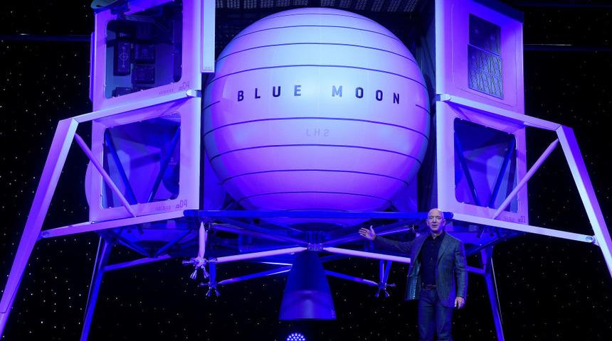 Bezos: Bu kez kalmak üzere gidiyoruz