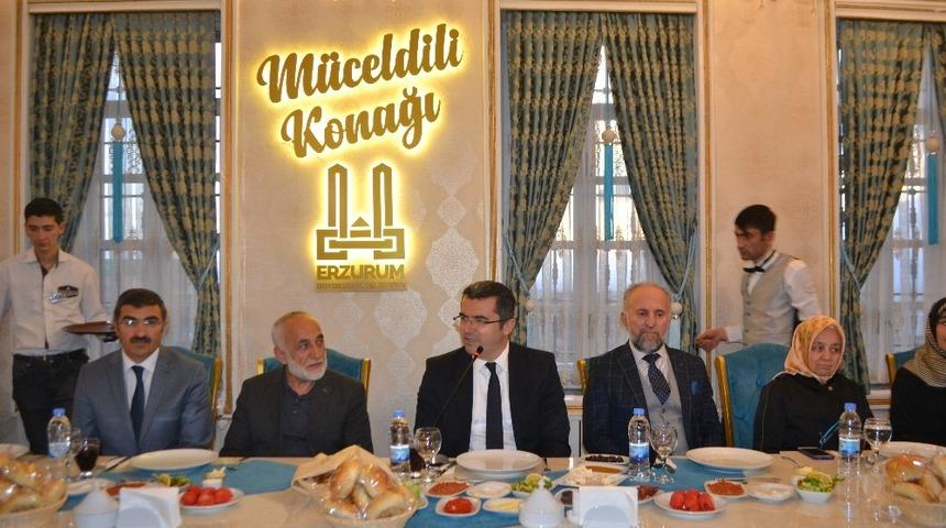 Devlet korumasındaki çocuklar iftar programında bir araya geldi