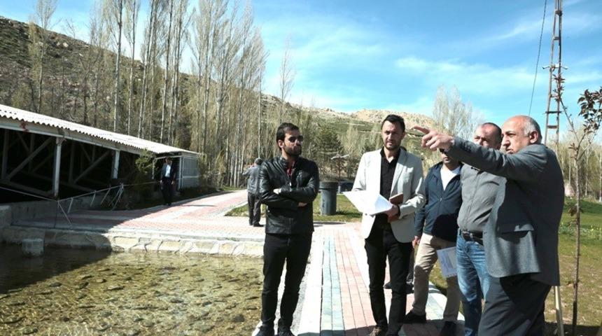 VASKİ Genel Müdürü Demir, su kaynağını inceledi