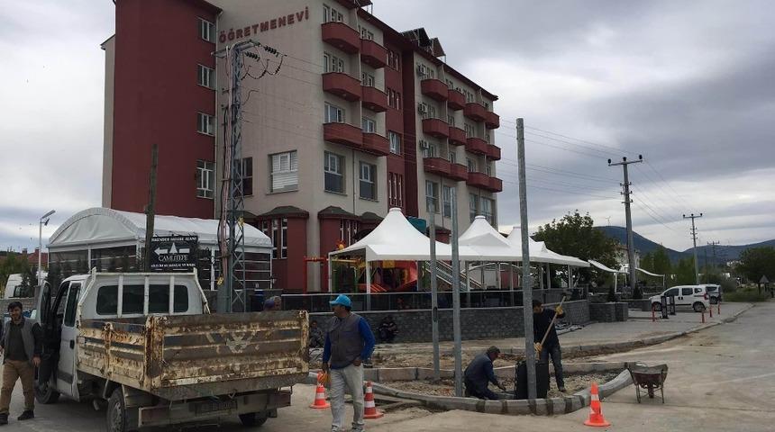 Beyşehir&rsquo;de &ouml;ğretmenevi kavşağına sinyalizasyon sistemi kuruluyor