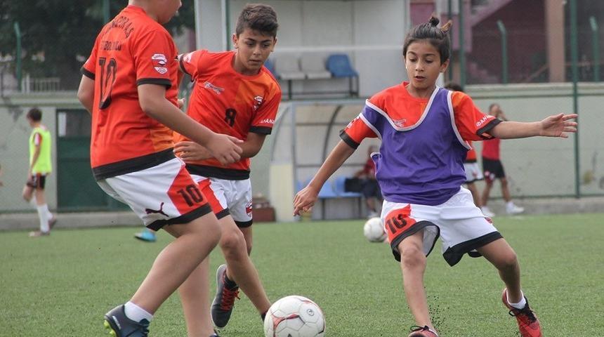 Adanaspor&rsquo;da altyapı se&ccedil;meleri başlıyor