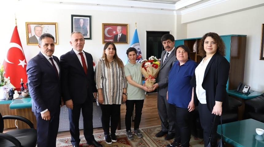 Doğan&rsquo;dan Başkan Aksun&rsquo;a ziyaret