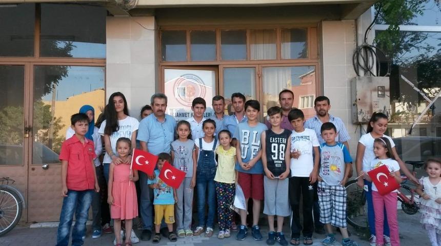 K&ouml;yl&uuml;lerden eğitime tam destek