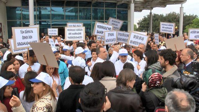 Yedikule'de protesto için toplandılar, müjdeli haberle dağıldılar