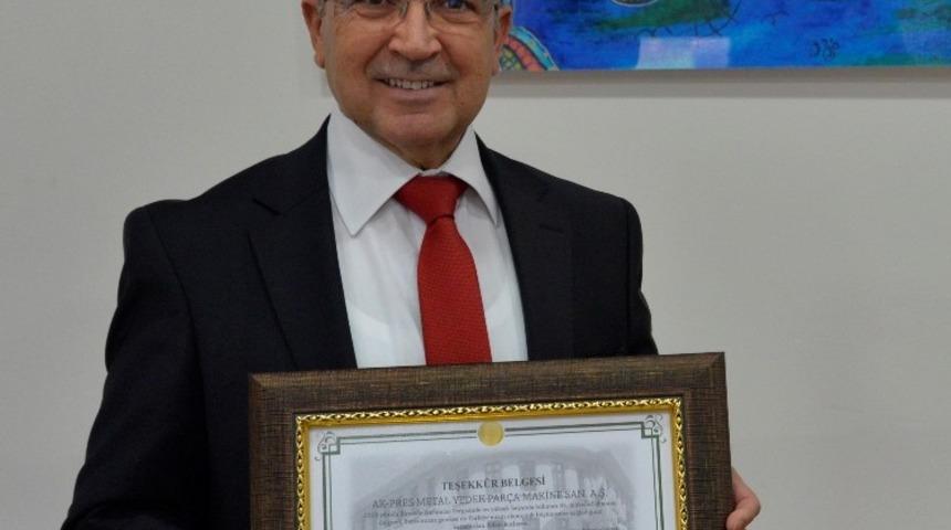 Ak Pres ilk y&uuml;z firma arasında yer aldı