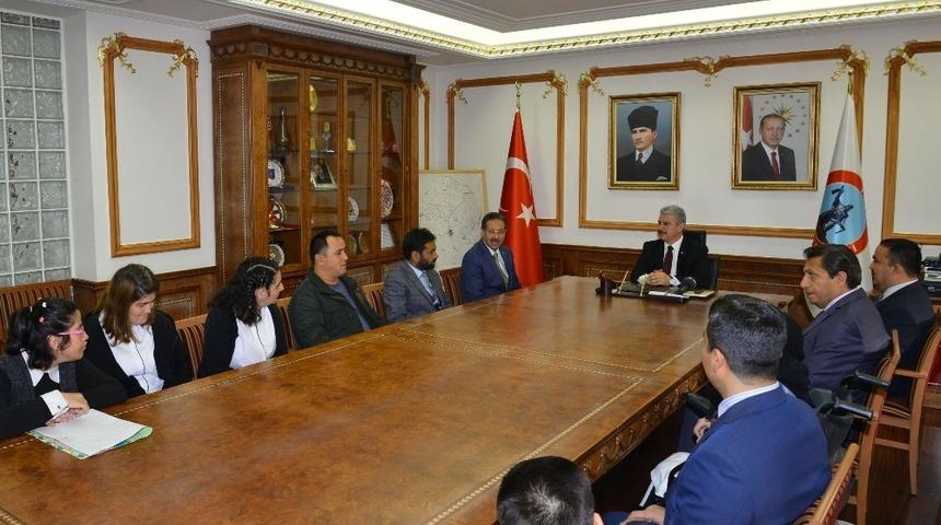 Vali İbrahim Akın: "Engelli olmak sadece engelliyi değil toplumu ilgilendiren sorundur"