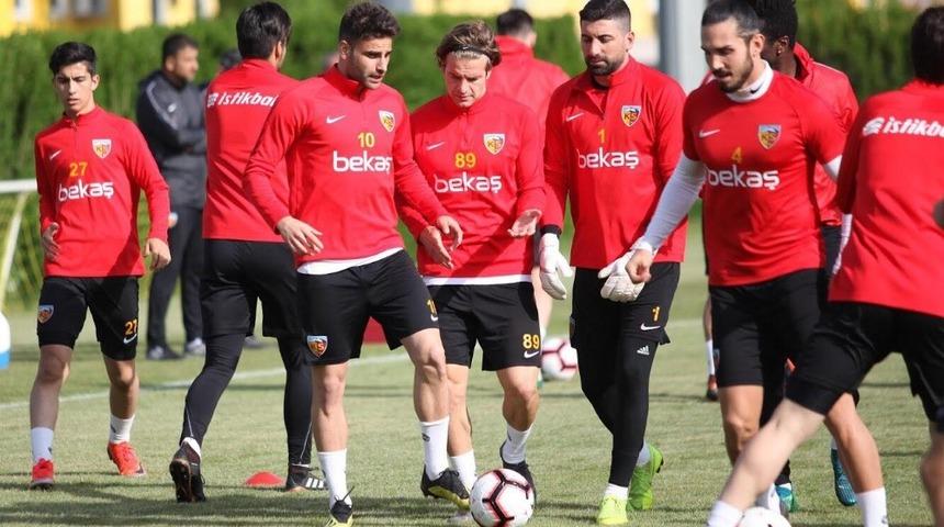 Kayserispor kaptanı 3 puana inanıyor