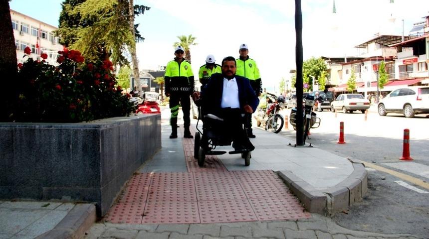 &rsquo;&Ouml;ncelik yayanın&rsquo; uygulaması en &ccedil;ok engellileri sevindirdi