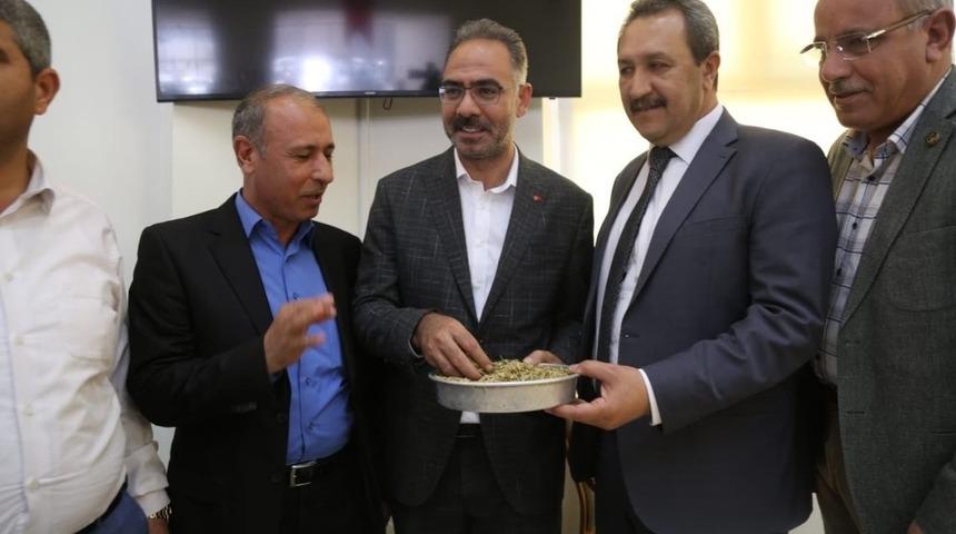 İlk satışı ger&ccedil;ekleştiren &uuml;reticiye altın