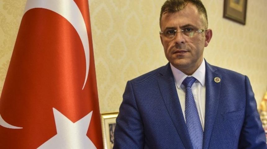 &Ccedil;atal, Belediyenin borcu hakkında bilgilendirmede bulundu