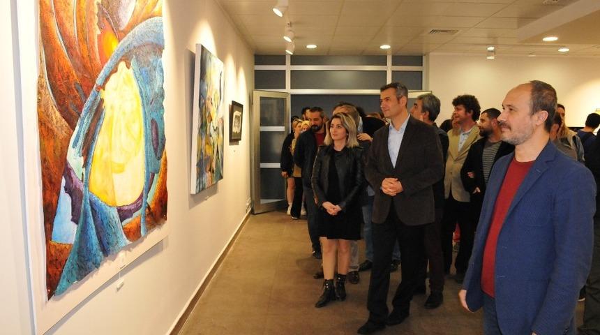 &Ouml;ğretim elemanlarından "100. Yıl Karma Sergisi"