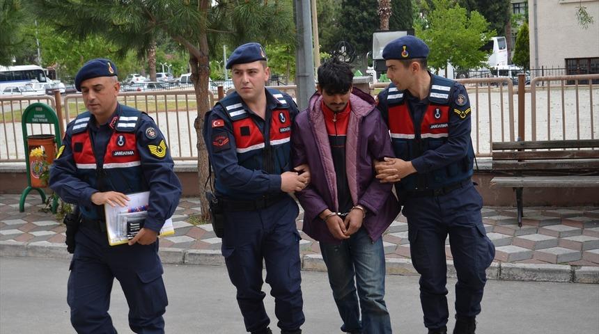GÜNCELLEME - Manisa'daki cinayetin zanlısı, sınırı geçmek isterken yakalandı