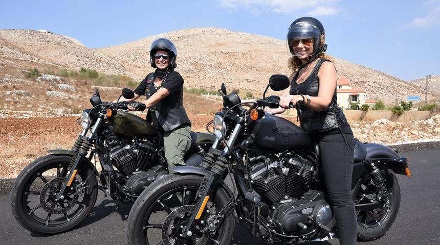 Ortadoğu'nun cesur kadın motosikletçileri