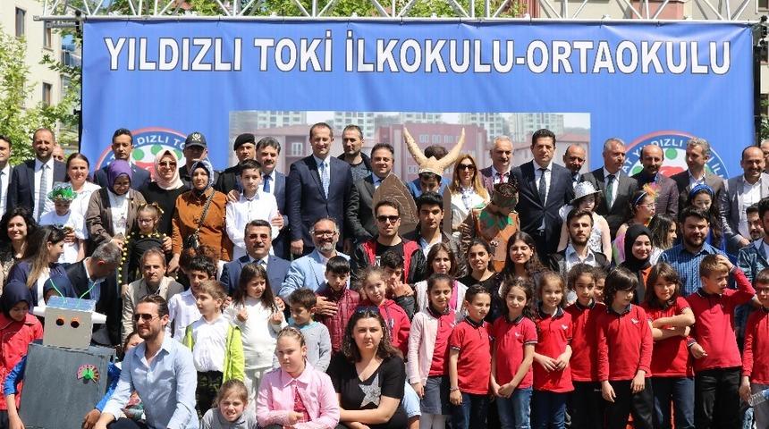 ‘Engel olma renk kat’ deyip bir araya geldiler