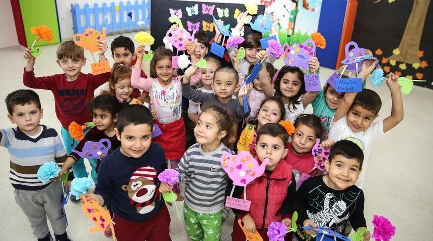 Pırlantalardan annelere s&uuml;rpriz hediye