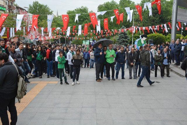 Kocaelispor maçının heyecanı İzmit’te yaşandı