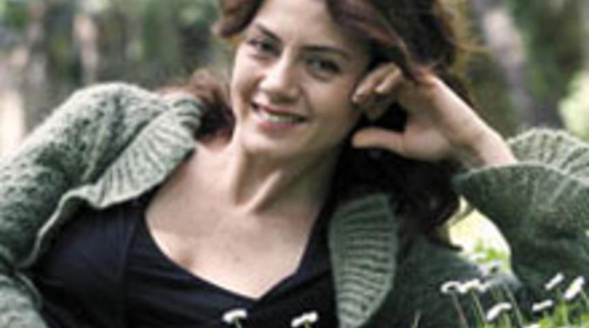 Leyla'yı Geride Bıraktı