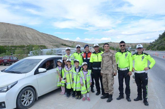 Darende’de Trafik Haftası etkinliği